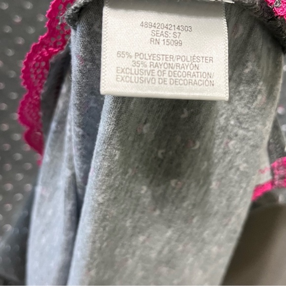 Two sleep shirts size M - Picture 6 of 6